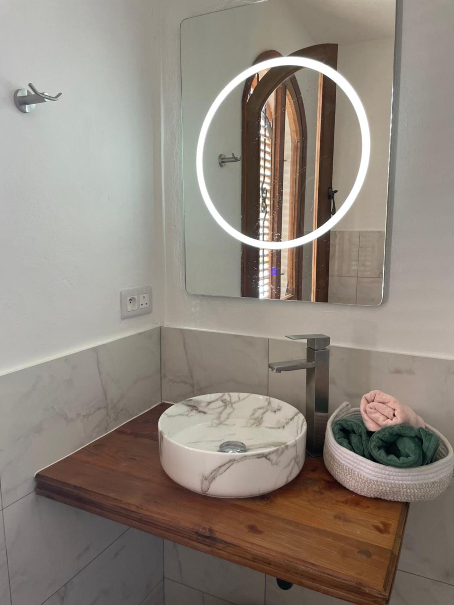 Link Road 69 Apartment Blue Bay Bagian luar foto
